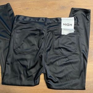 New w/tags Rag & Bone Jeggings ankle black